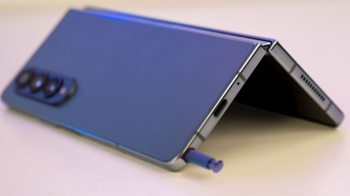 Thiết kế của Galaxy Z Fold5 sẽ không thay đổi nhiều