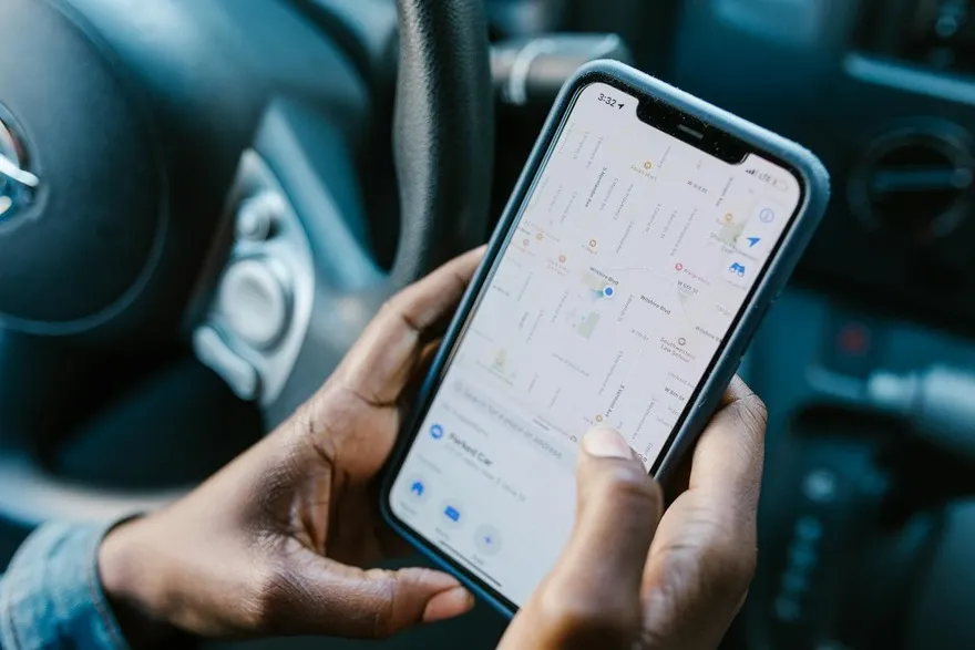 Cách nhận biết iPhone bạn đang bị theo dõi
